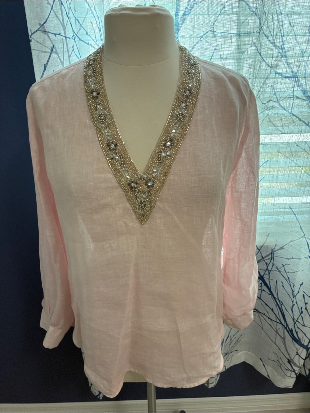 120% Lino Embellished V-Neck Pink Linen Tunic Top